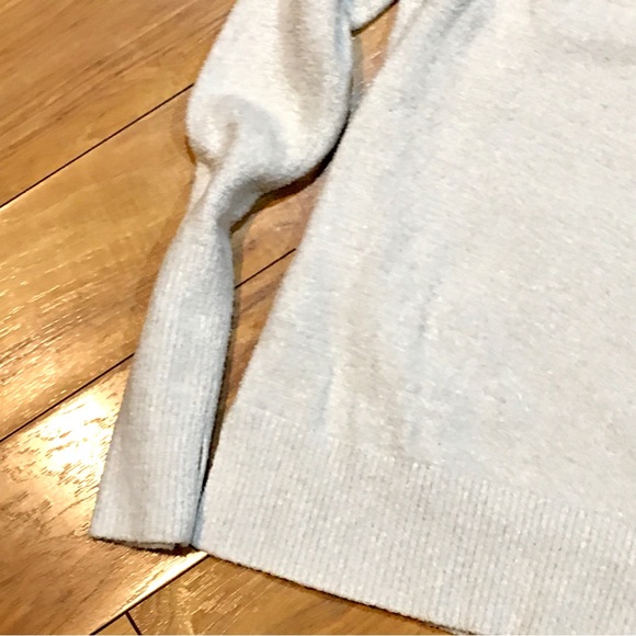 Barefoot dreams cozy chic Lite sweater kangaroo front pocket cozy cream … - Picture 2 of 6